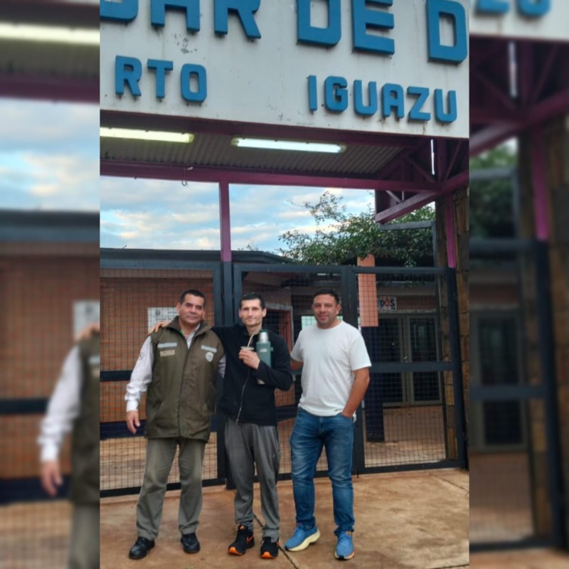 El olavarriense Miguel L�zaro ya est� en la ciudad